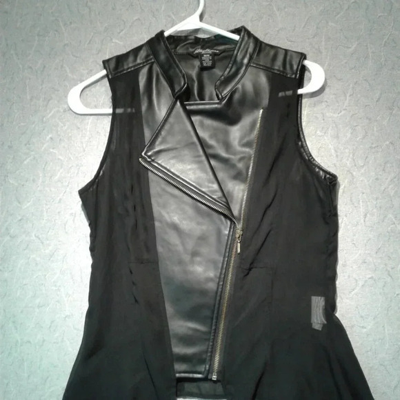 Black Sleeveless Sheer Vegan Faux Leather Moto  Vest with Tails Size M - Picture 2 of 9
